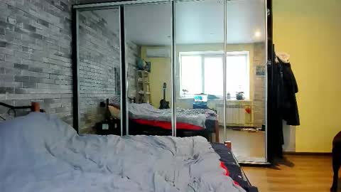 Snapshot of serpenttempter88 chatting on October 20, 5:19 am VIOLA online show from October 20, 5:19 am