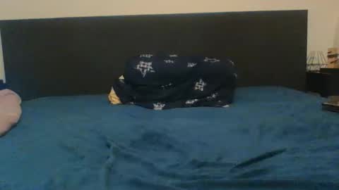 seth36272430 online show from December 19, 1:40 pm