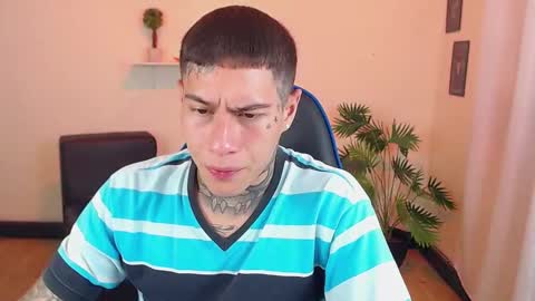 Thomas online show from February 12, 9:54 pm