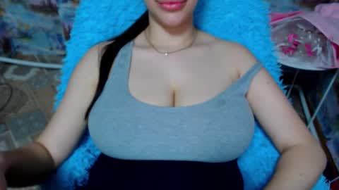 Snapshot of seu_cute chatting on October 1, 8:04 pm seu_cute online show from October 1, 8:04 pm