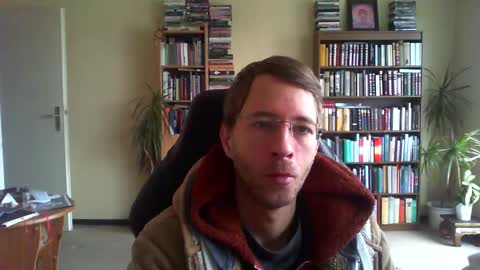 Snapshot of severeadversity chatting on December 13, 9:46 am severeadversity online show from December 13, 9:46 am