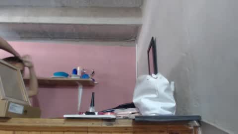 Snapshot of sex_forever77 chatting on January 23, 8:02 pm Karol y antony online show from January 23, 8:02 pm