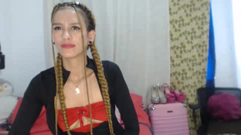 Snapshot of sex_forever77 chatting on February 18, 2:59 pm Karol y antony online show from February 18, 2:59 pm