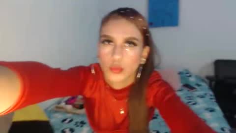 Snapshot of sex_forever77 chatting on October 9, 10:52 pm Karol y antony online show from October 9, 10:52 pm