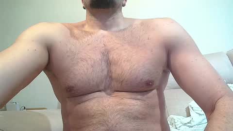 Snapshot of sex_machine_19 chatting on January 12, 12:01 pm SEX MACHINE 19 online show from January 12, 12:01 pm