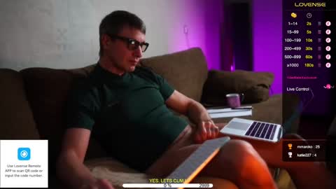 Snapshot of sexespresso chatting on December 20, 9:17 pm Thank you for Birthday Wishes online show from December 20, 9:17 pm