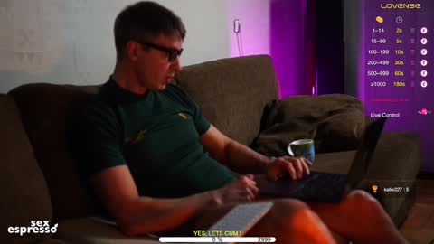 Snapshot of sexespresso chatting on October 17, 3:25 pm Thank you for Birthday Wishes online show from October 17, 3:25 pm