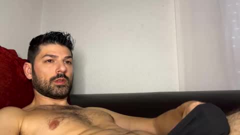 Snapshot of sexfriendch chatting on January 16, 4:00 pm Lucenzo online show from January 16, 4:00 pm