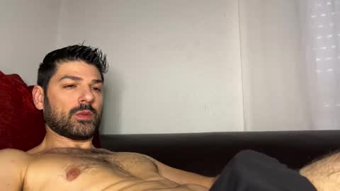 Snapshot of sexfriendch chatting on February 5, 9:36 am Lucenzo online show from February 5, 9:36 am