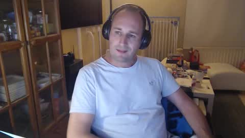 Snapshot of sexlobo1 chatting on November 19, 2:44 am Sexlobo online show from November 19, 2:44 am