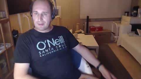 Snapshot of sexlobo1 chatting on December 14, 9:08 pm Sexlobo online show from December 14, 9:08 pm