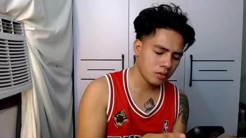 HI I AM JAMESPLEASE LET ME DO SOME HOT SHOWS FOR YOU HERE FOR MY  SCHOOL AND FOR MY FAMILY online show from October 9, 2:09 am