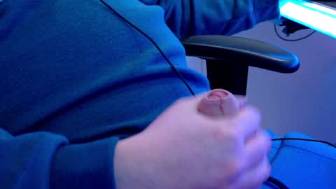 Snapshot of sexonme1982 chatting on January 12, 2:03 am Masturbateforyou online show from January 12, 2:03 am