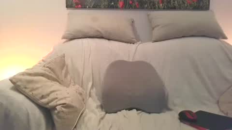 Sexurbation online show from April 24, 8:11 pm