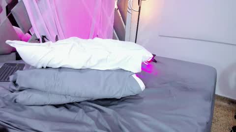 Snapshot of sexxchubby chatting on November 4, 9:47 pm sexxchubby online show from November 4, 9:47 pm