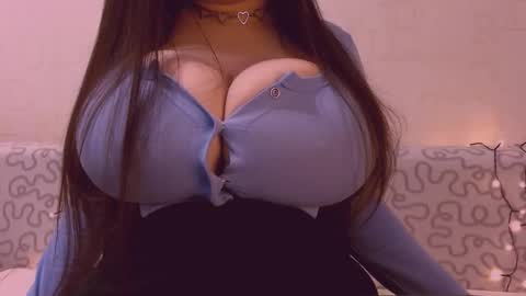 Snapshot of sexxgirlboy chatting on February 4, 1:28 pm Julia online show from February 4, 1:28 pm