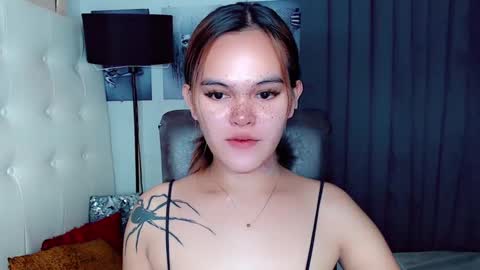 sexxxy_caroline online show from January 7, 12:20 pm