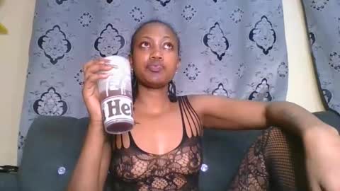 sexxxy_ree online show from November 10, 4:22 am