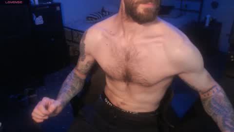 Snapshot of sexxxysiul chatting on September 25, 9:02 am SiuL online show from September 25, 9:02 am