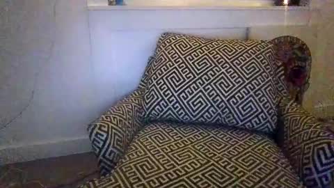 Snapshot of sexxxyvibes chatting on October 7, 6:10 am sexxxyvibes online show from October 7, 6:10 am