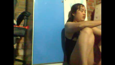 Snapshot of sexxy_love2k chatting on October 16, 2:45 am sexxy_love2k online show from October 16, 2:45 am