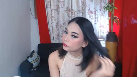 sexxyhotwild_nia online show from September 26, 1:09 am