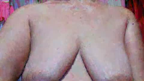 misslovely j online show from June 5, 10:10 am