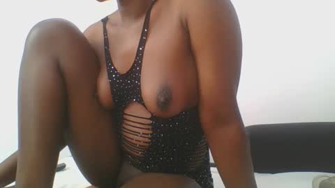 Snapshot of sexy__rhian chatting on January 17, 6:26 am sexy rhian online show from January 17, 6:26 am