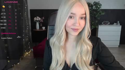 Snapshot of sexy_alexxia chatting on September 25, 12:09 pm Alexia online show from September 25, 12:09 pm