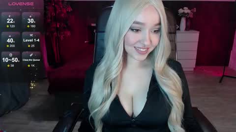 Snapshot of sexy_alexxia chatting on October 17, 3:36 pm Alexia online show from October 17, 3:36 pm