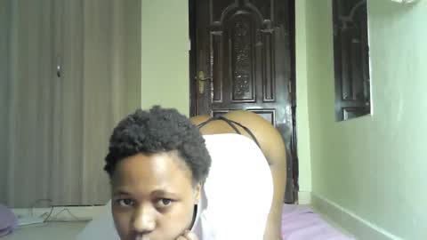 Snapshot of sexy_ariana_2 chatting on January 19, 10:28 am Ariana online show from January 19, 10:28 am