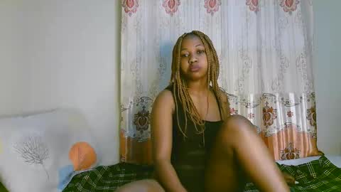 Snapshot of sexy_ariana_2 chatting on September 14, 4:17 pm Ariana online show from September 14, 4:17 pm