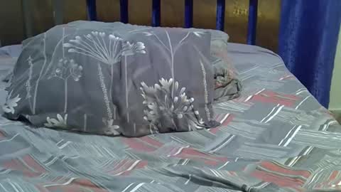 squirt lola online show from January 18, 9:35 am