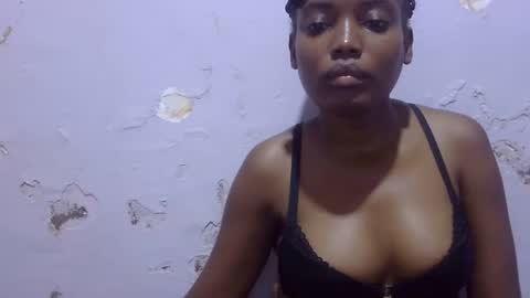sexy_claude96 online show from January 24, 11:56 pm