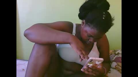 Snapshot of sexy_divana chatting on February 16, 7:15 am sexy_divana online show from February 16, 7:15 am