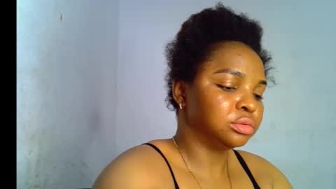 Clara online show from November 30, 7:51 pm