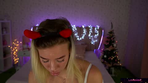 Snapshot of sexy_ira chatting on January 4, 5:27 am Ira online show from January 4, 5:27 am