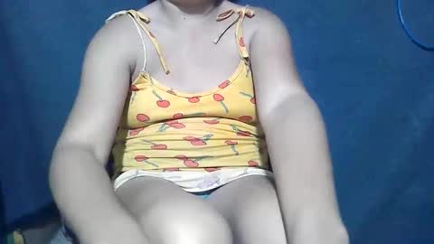 sexy_kimmykim online show from September 21, 12:01 am