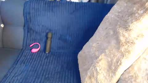 Snapshot of sexy_larisa chatting on December 20, 6:45 pm larisa online show from December 20, 6:45 pm