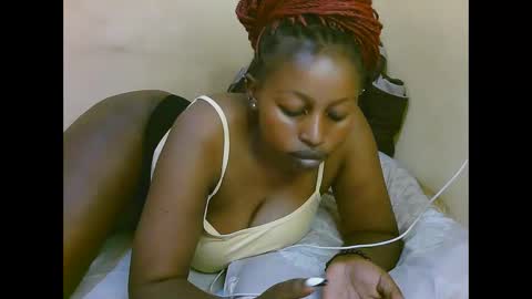 sexy_latasha online show from January 13, 3:39 pm