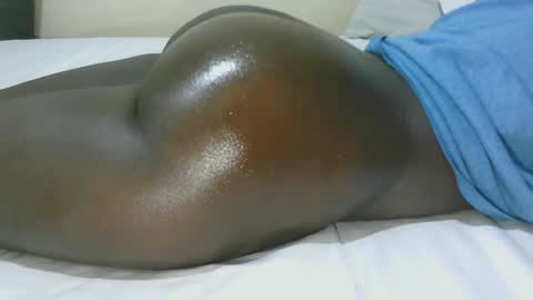 Loner online show from February 10, 6:56 pm