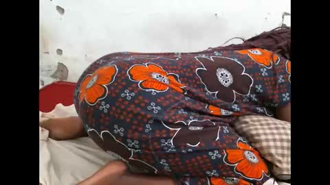 Snapshot of sexy_lunah chatting on November 3, 12:06 pm sexy_lunah online show from November 3, 12:06 pm