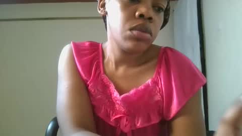 Snapshot of sexy_lyna chatting on November 6, 6:58 am sexy_lyna online show from November 6, 6:58 am