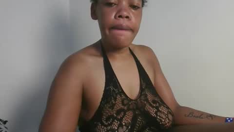 sexy_lyna online show from December 20, 3:02 am