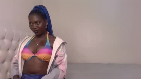 Snapshot of sexy_maya3 chatting on November 25, 5:29 am maya online show from November 25, 5:29 am