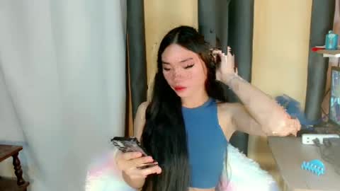 Snapshot of sexy_mikaxoxo chatting on January 31, 6:13 am mika online show from January 31, 6:13 am