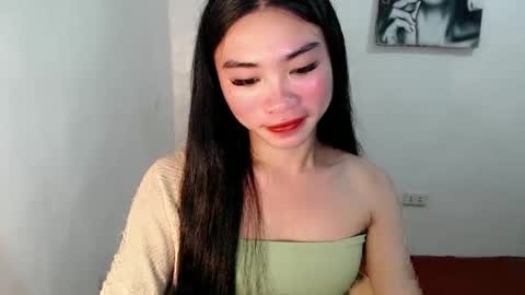 Snapshot of sexy_mikaxoxo chatting on February 9, 3:01 pm mika online show from February 9, 3:01 pm