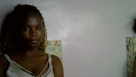 Molyne online show from January 14, 1:17 pm