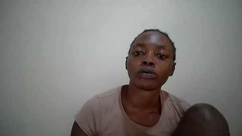 Snapshot of sexy_muna2 chatting on February 16, 8:54 am sexy_muna2 online show from February 16, 8:54 am