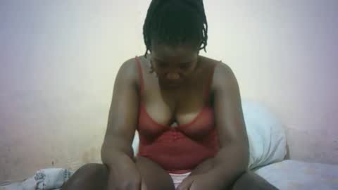 sexy_sandrah online show from April 7, 6:25 am